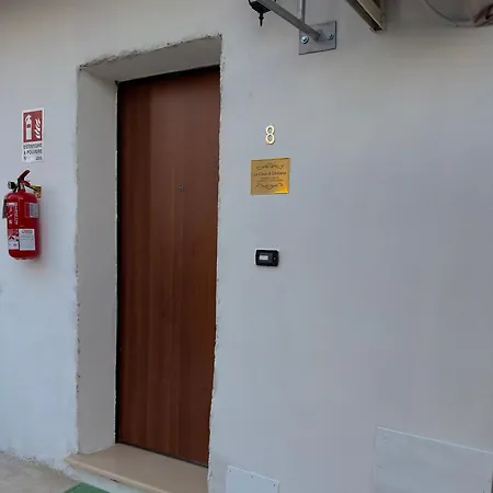 La Casa Di Giuliana Nyaraló